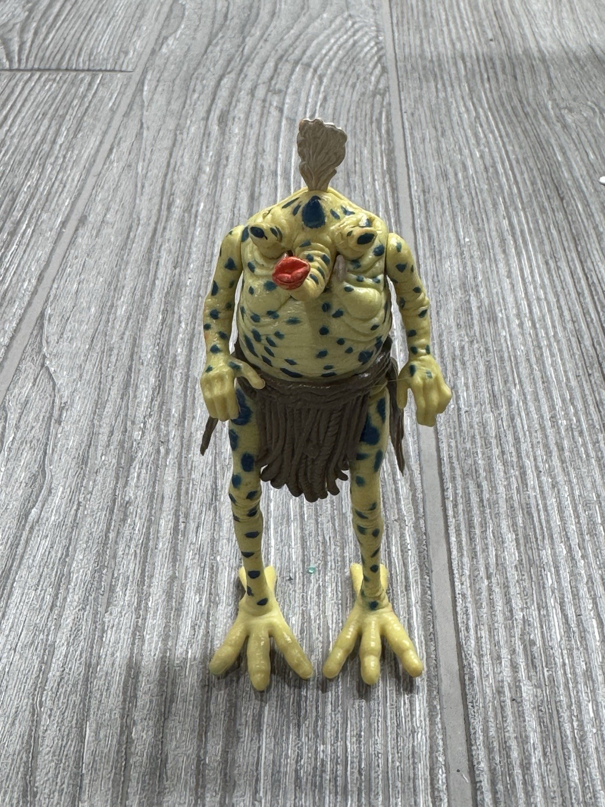 Sy Snootles sold