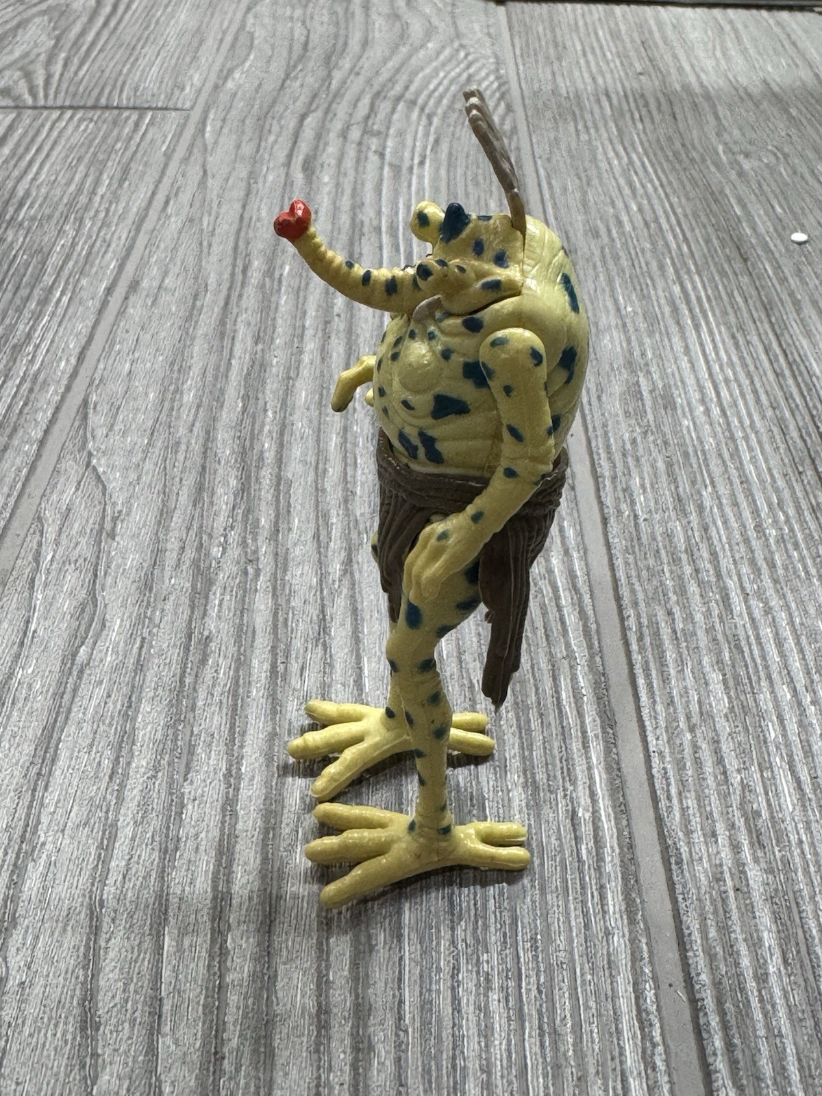 Sy Snootles sold