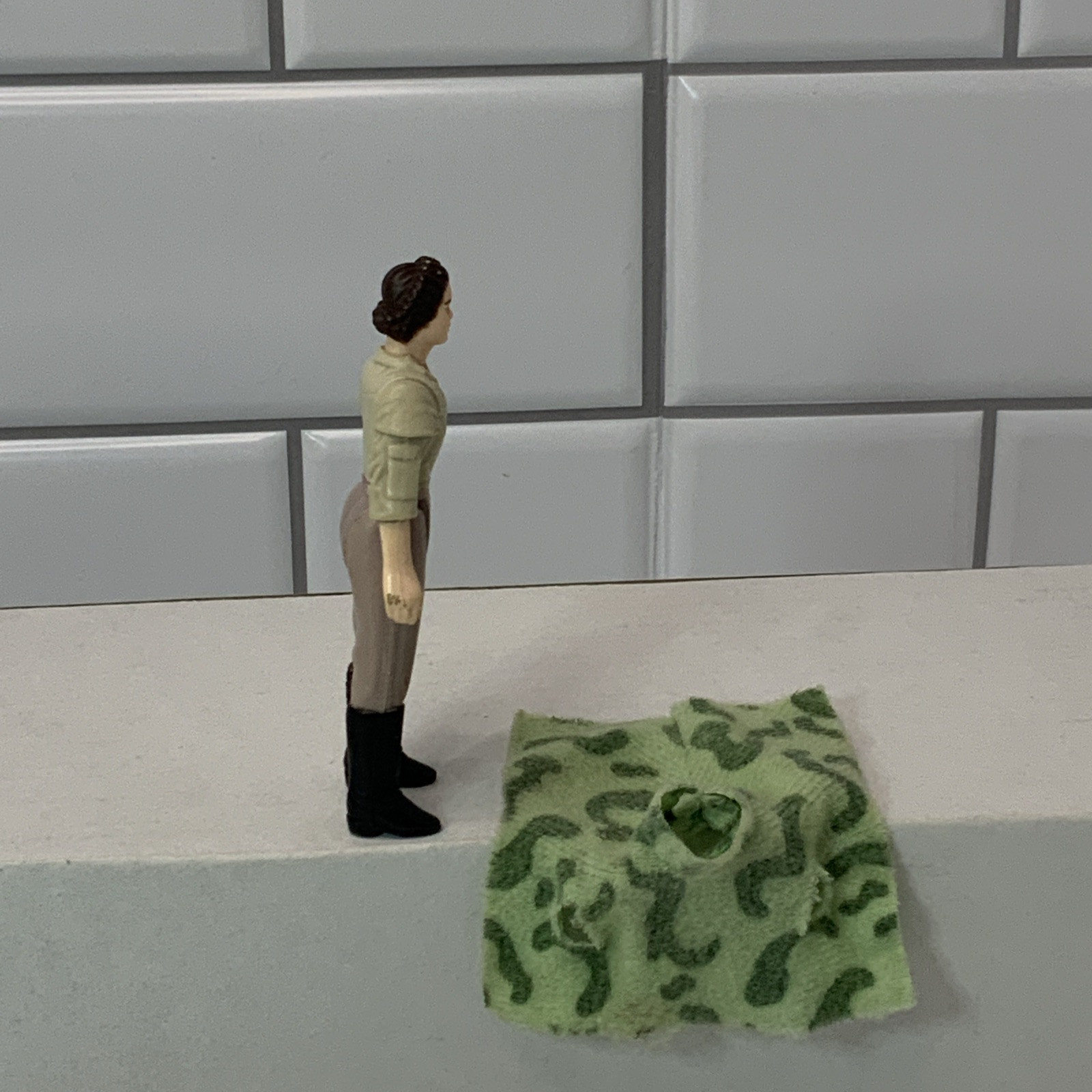 Princess Leia Organa (In Combat Poncho) sold