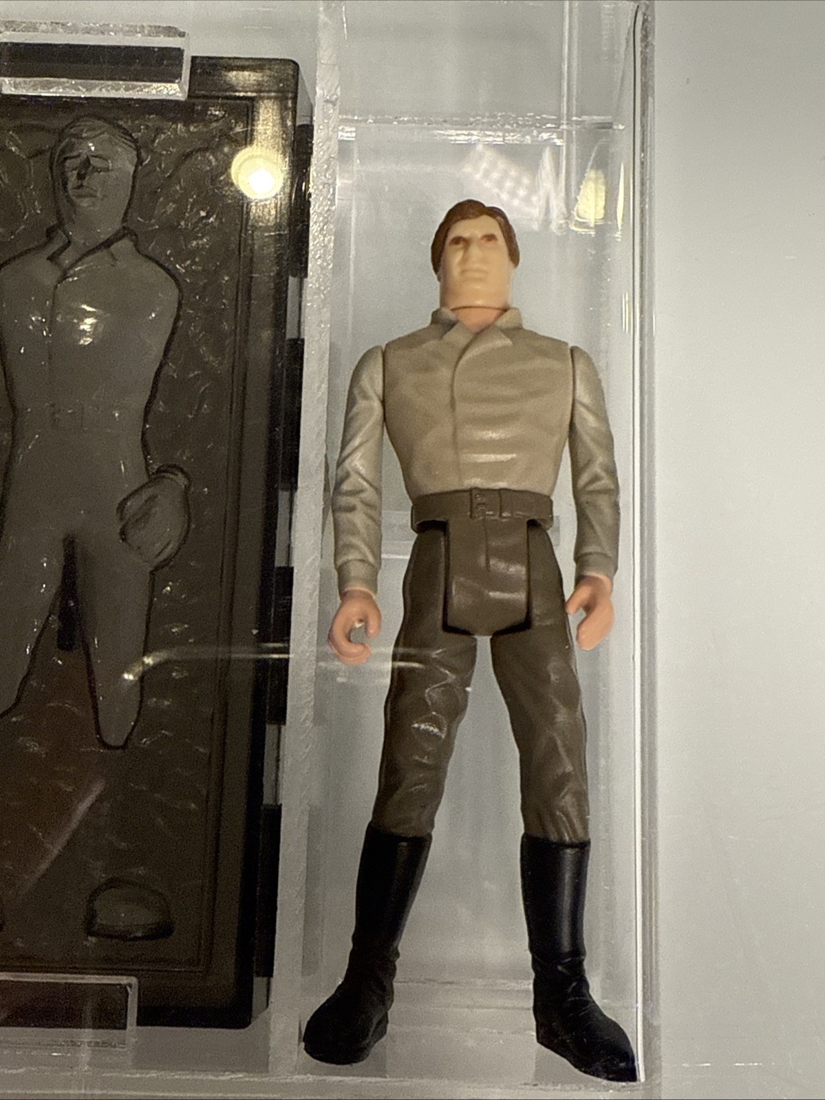 Han Solo (In Carbonite Chamber) sold