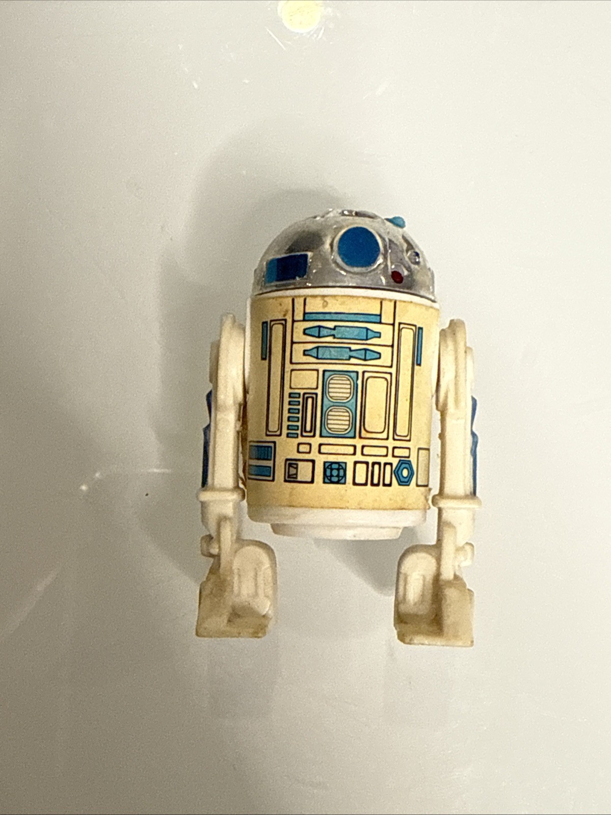 R2-D2 (Artoo-Detoo) (with Sensorscope) sold