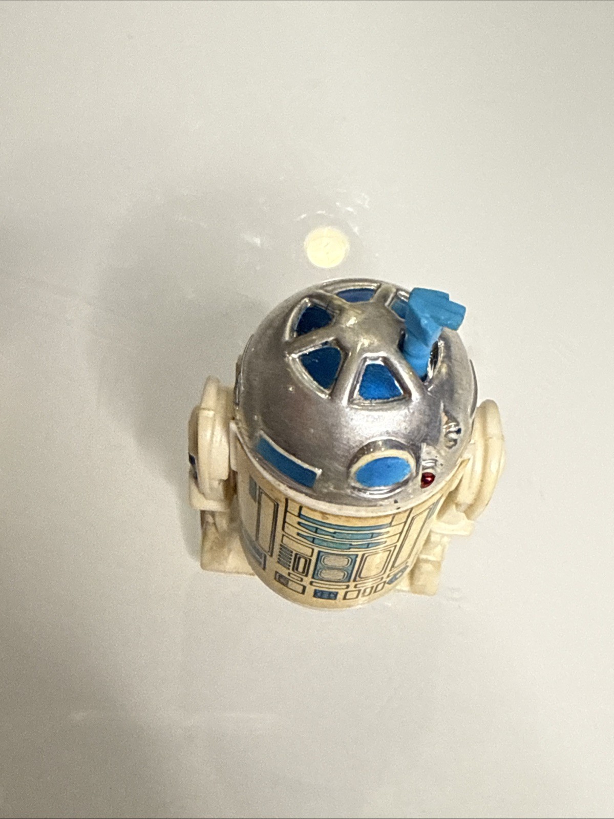 R2-D2 (Artoo-Detoo) (with Sensorscope) sold