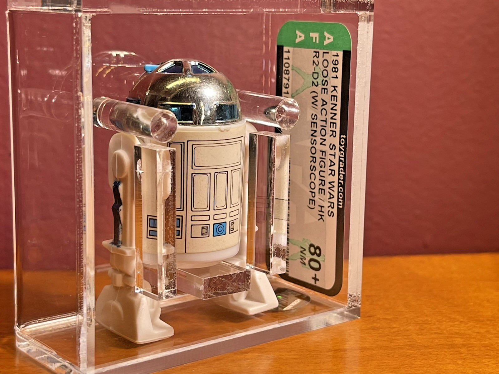 R2-D2 (Artoo-Detoo) (with Sensorscope) sold