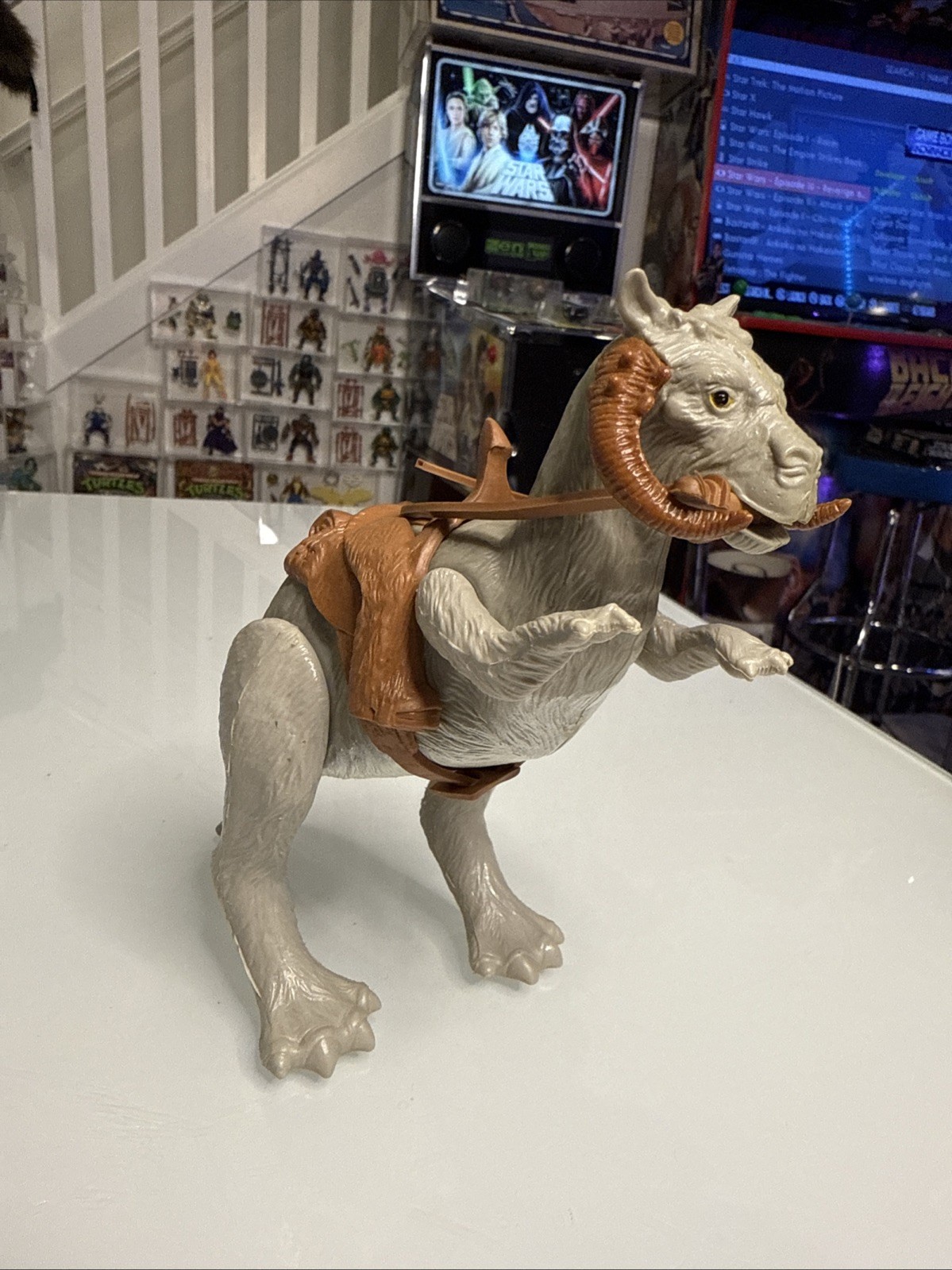 Tauntaun (closed belly) sold