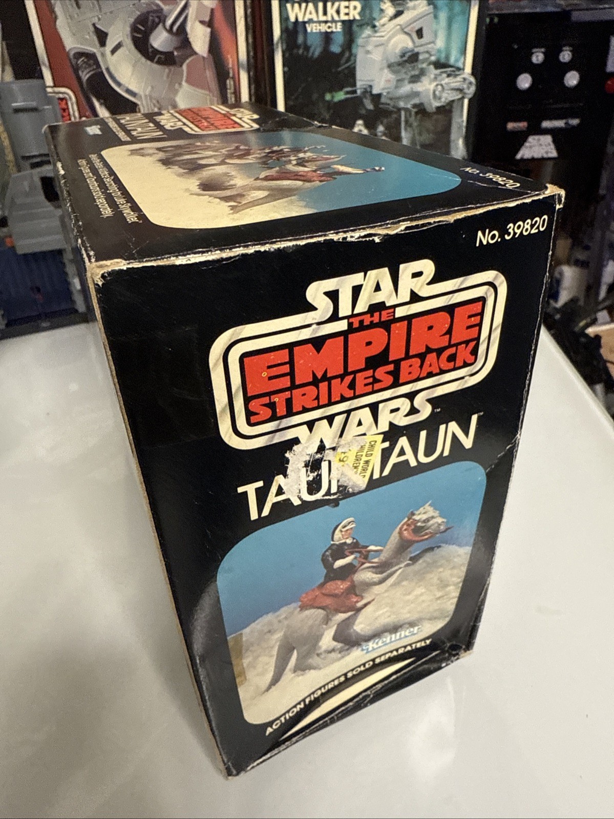 Tauntaun (closed belly) sold