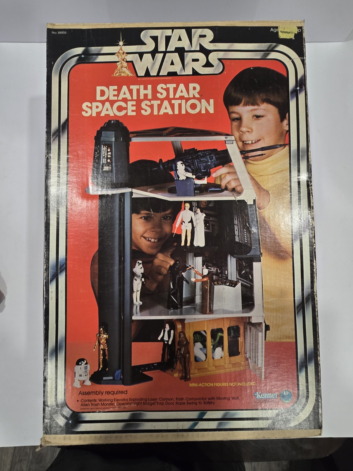 Death Star Space Station (Kenner) sold