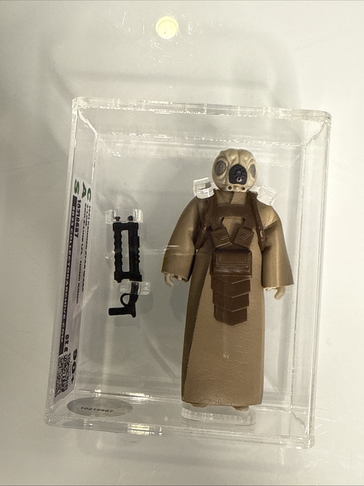 4-LOM sold