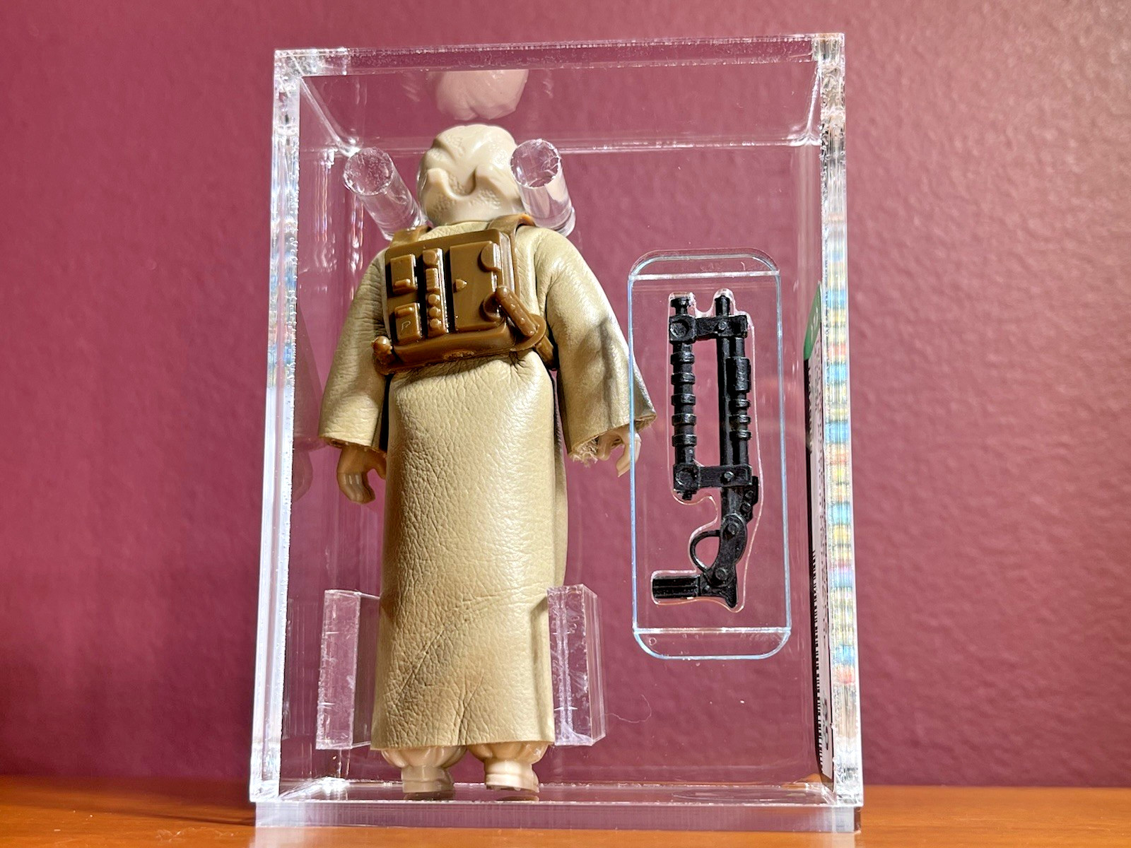 4-LOM sold