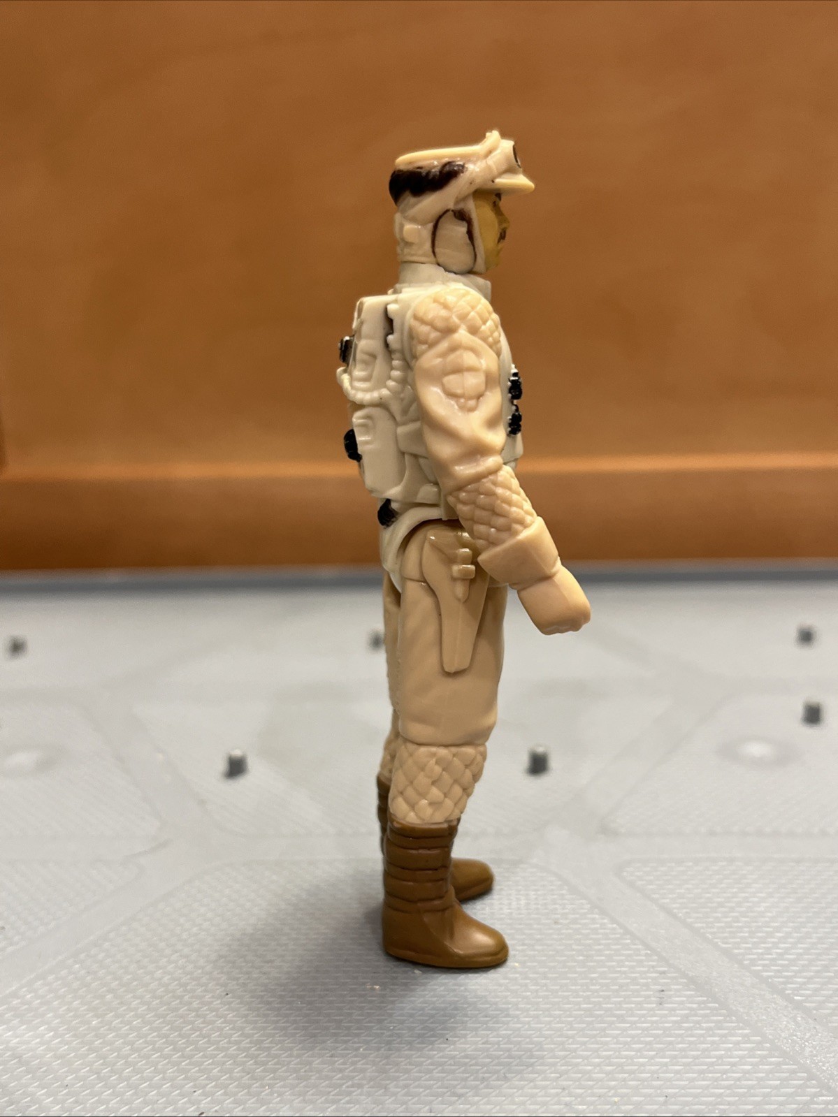 Rebel Commander sold