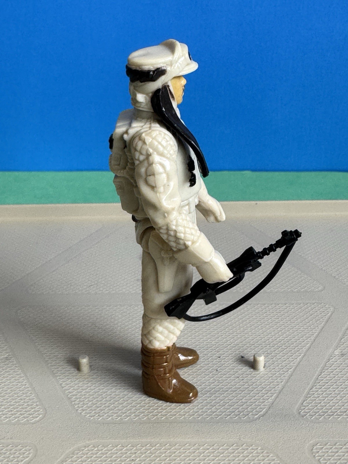 Rebel Commander sold