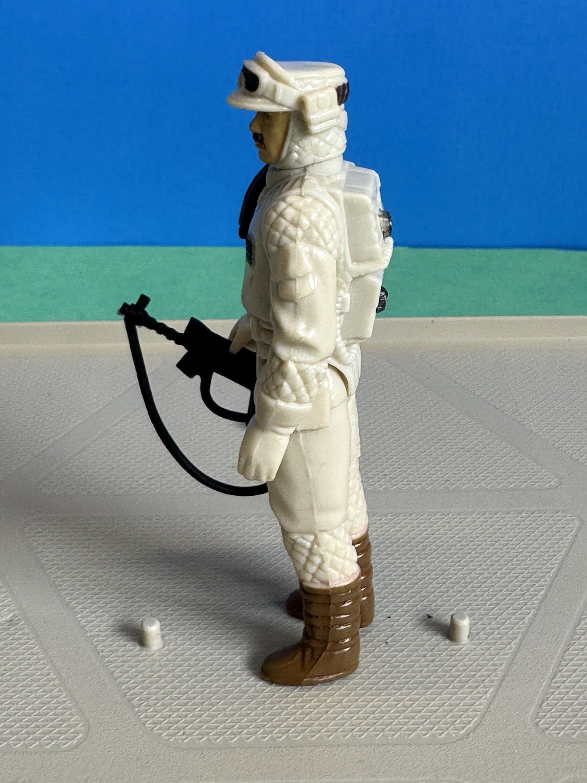 Rebel Commander sold