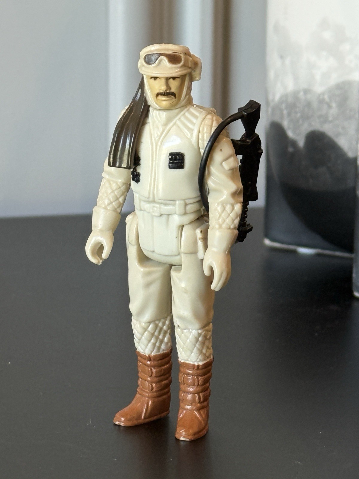 Rebel Commander sold