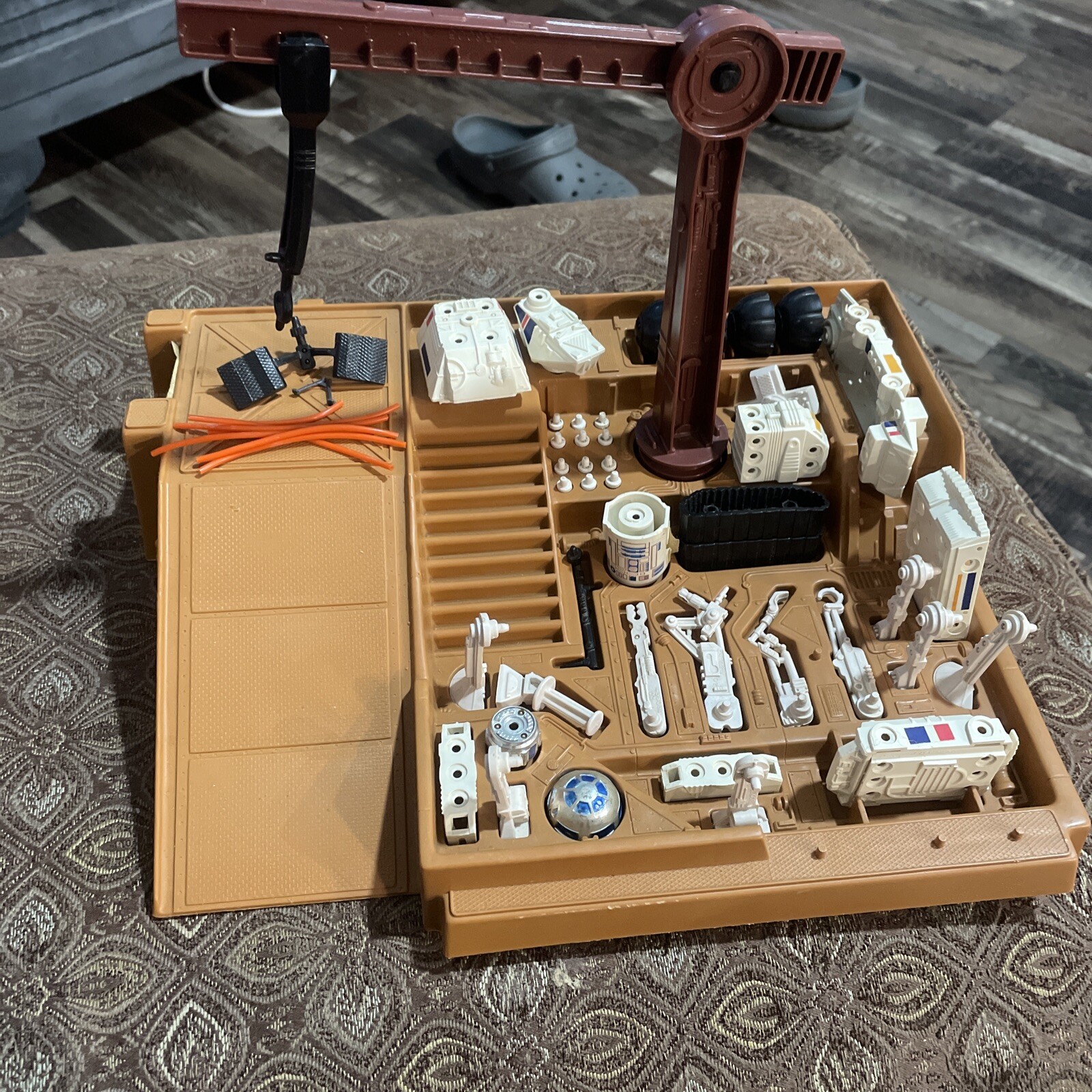 Droid Factory sold