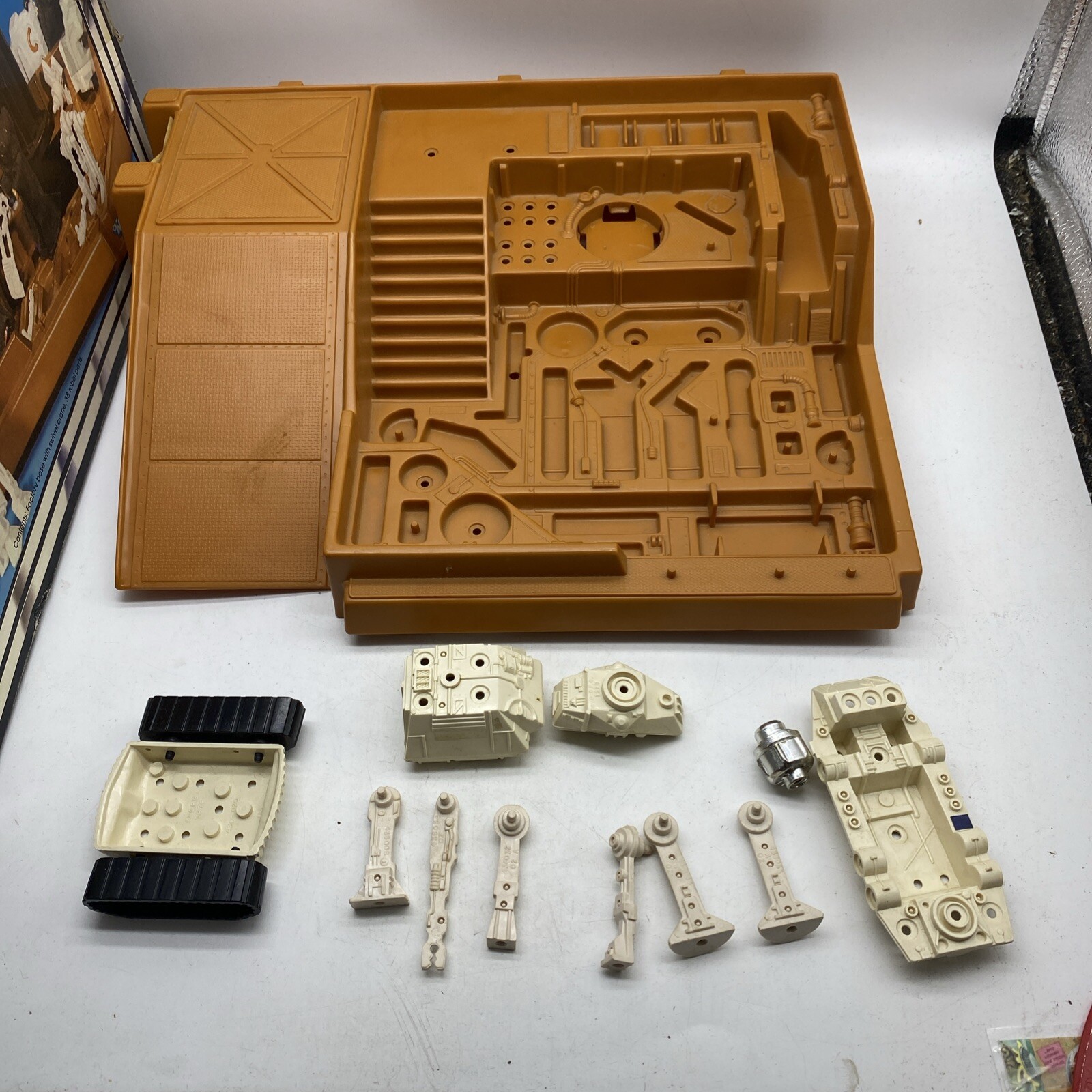 Droid Factory sold