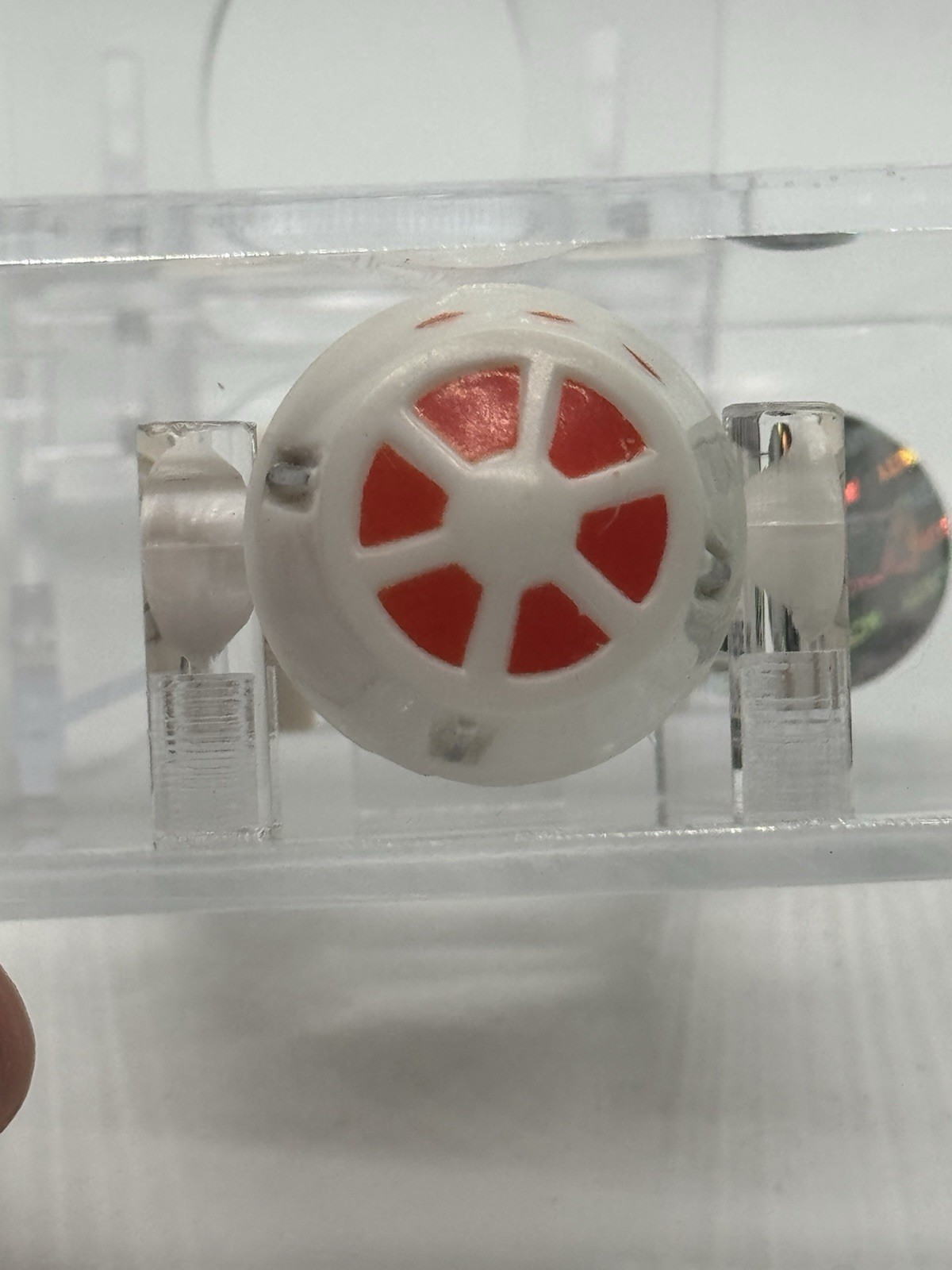 R5-D4 (Arfive-Defour) sold
