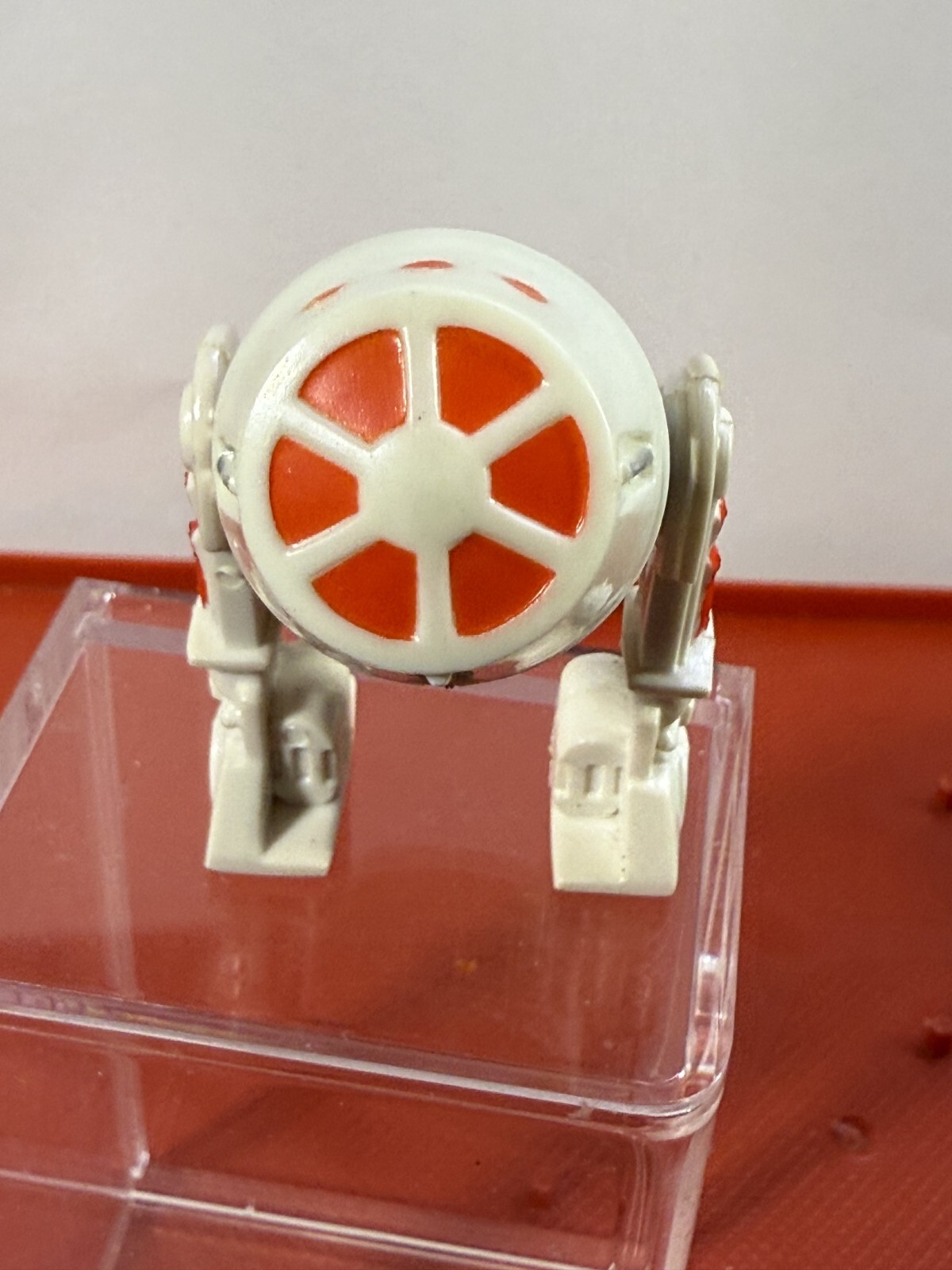 R5-D4 (Arfive-Defour) sold