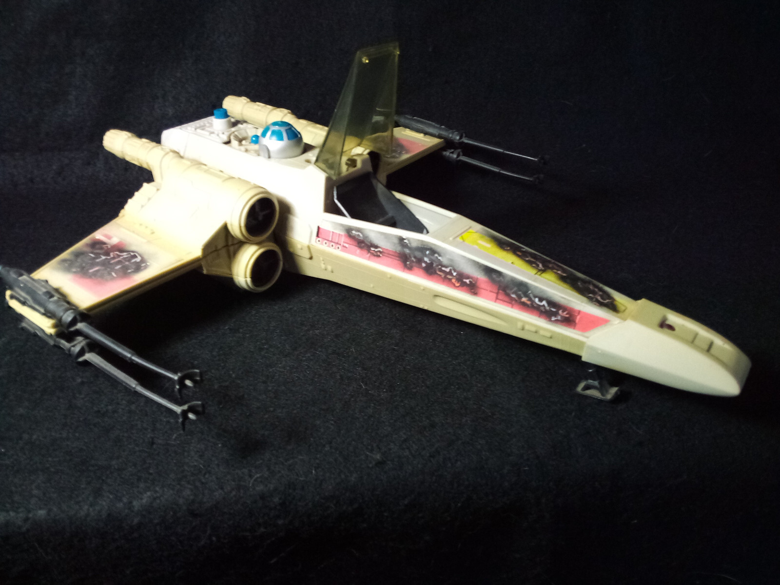 X-Wing Fighter (Battle Damaged) sold