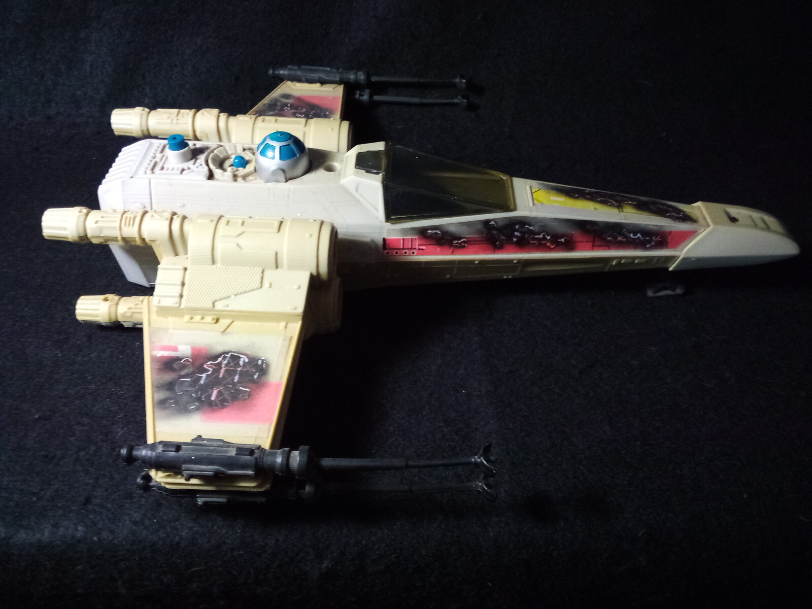 X-Wing Fighter (Battle Damaged) sold