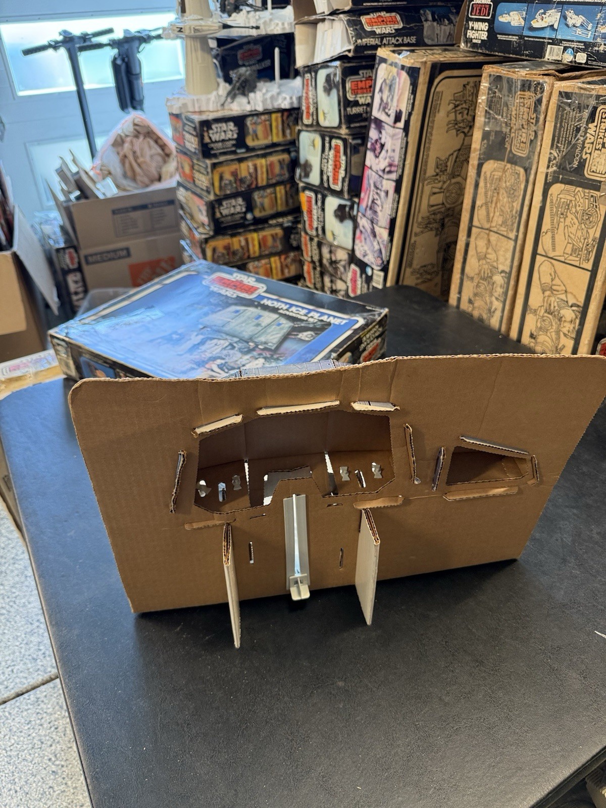 Hoth Ice Planet Adventure Set sold