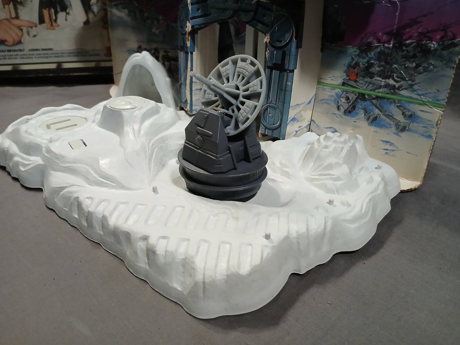 Hoth Ice Planet Adventure Set sold
