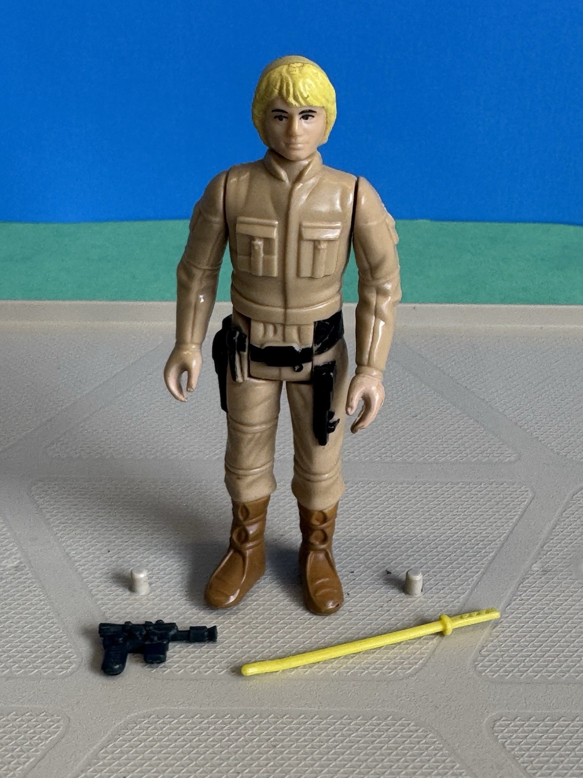 Luke Skywalker (Bespin Fatigues) sold