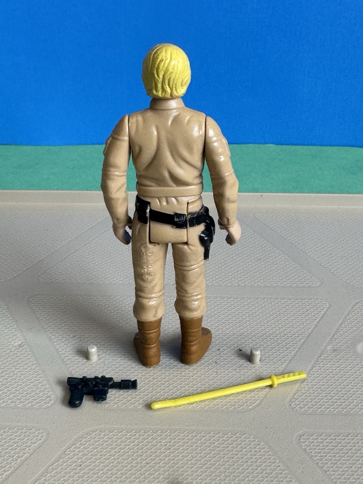Luke Skywalker (Bespin Fatigues) sold