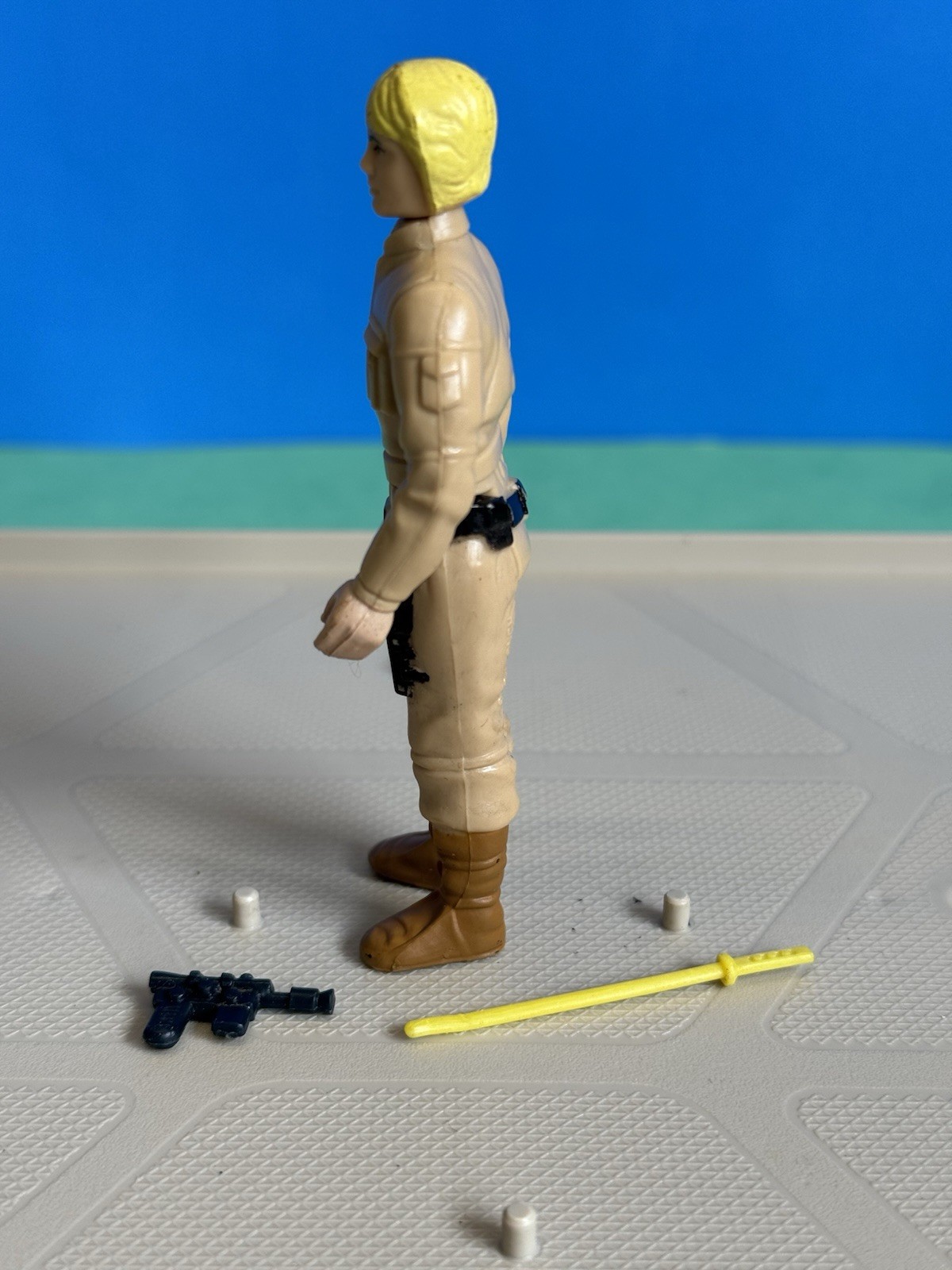 Luke Skywalker (Bespin Fatigues) sold