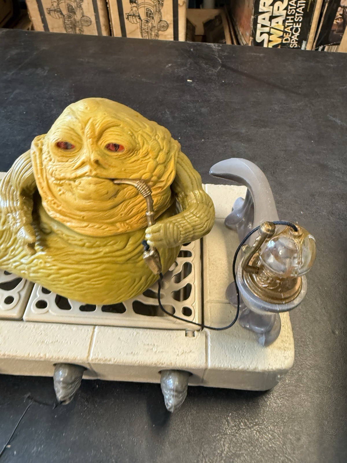 Jabba the Hutt Action Playset sold