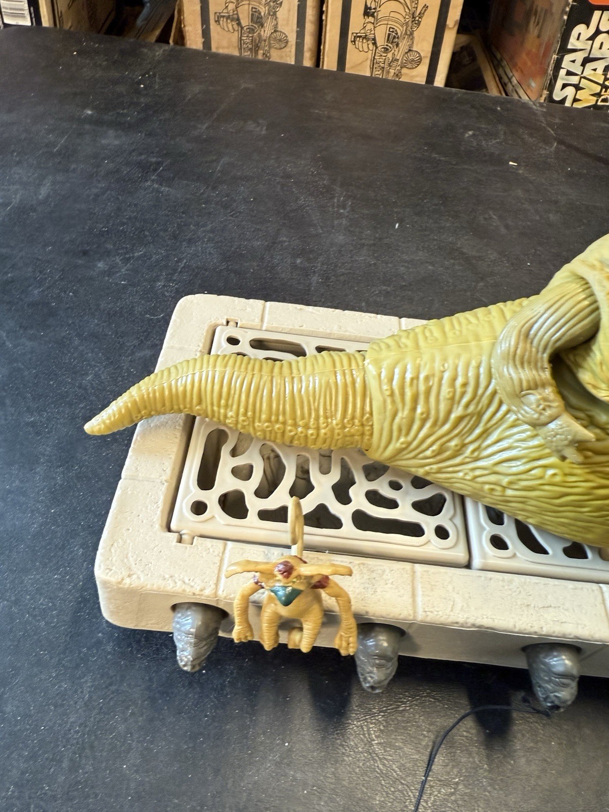 Jabba the Hutt Action Playset sold