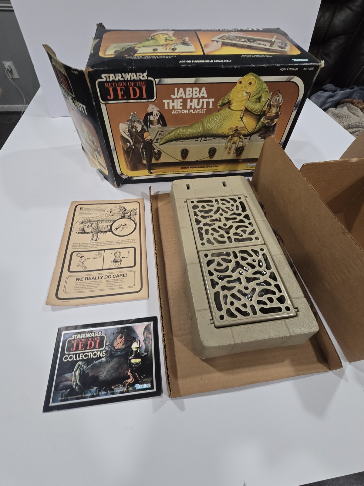 Jabba the Hutt Action Playset sold