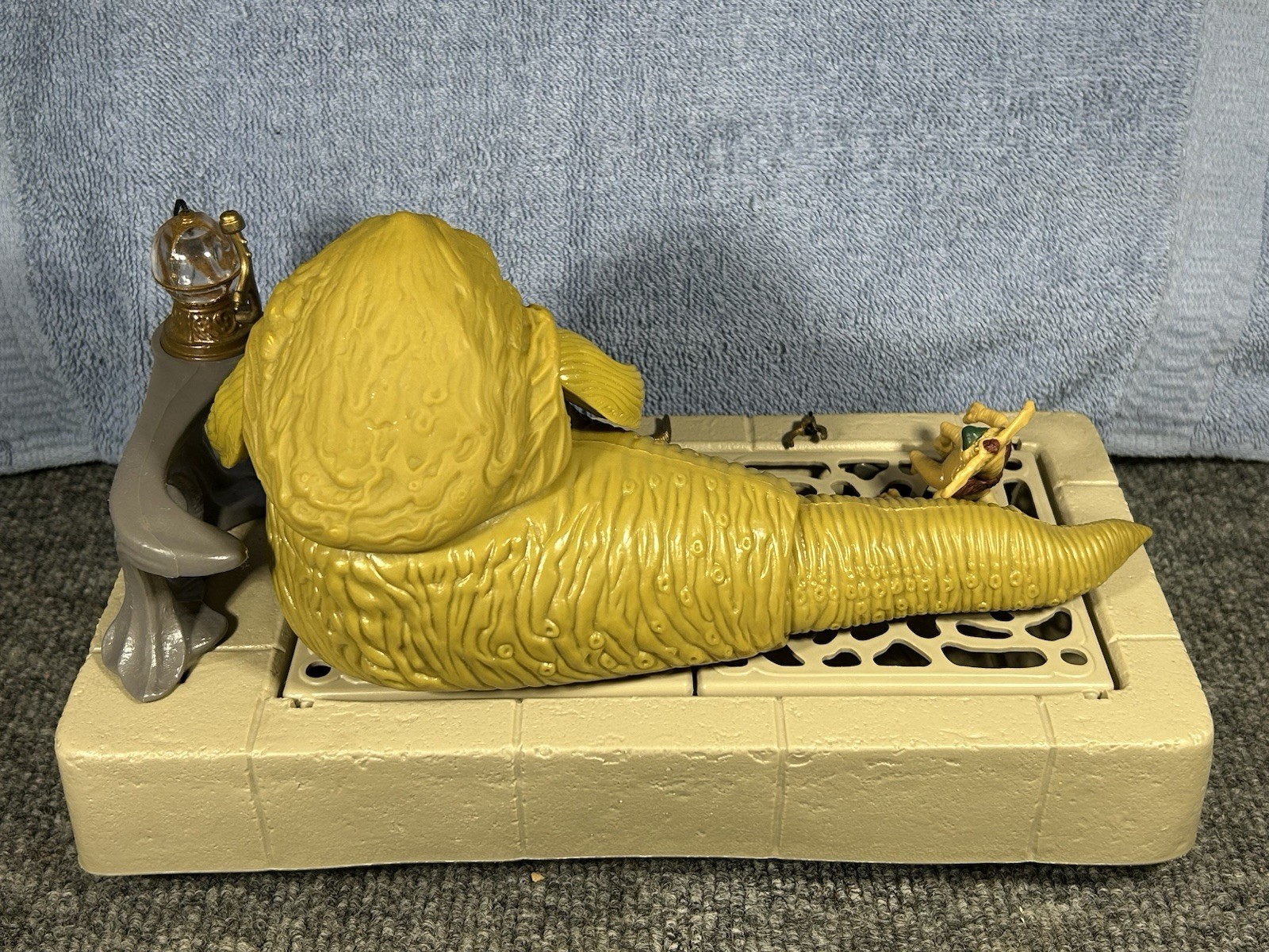 Jabba the Hutt Action Playset sold