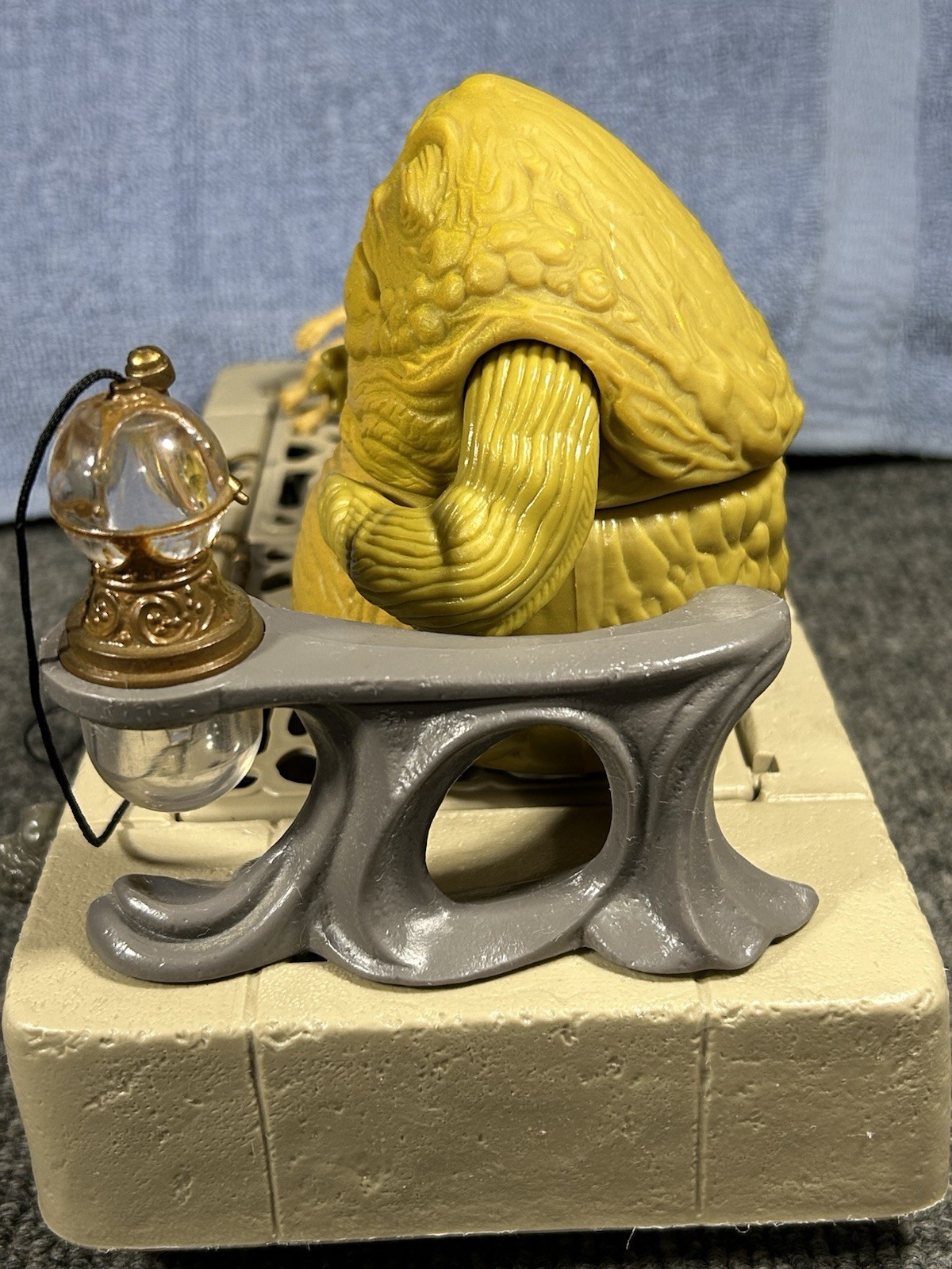 Jabba the Hutt Action Playset sold