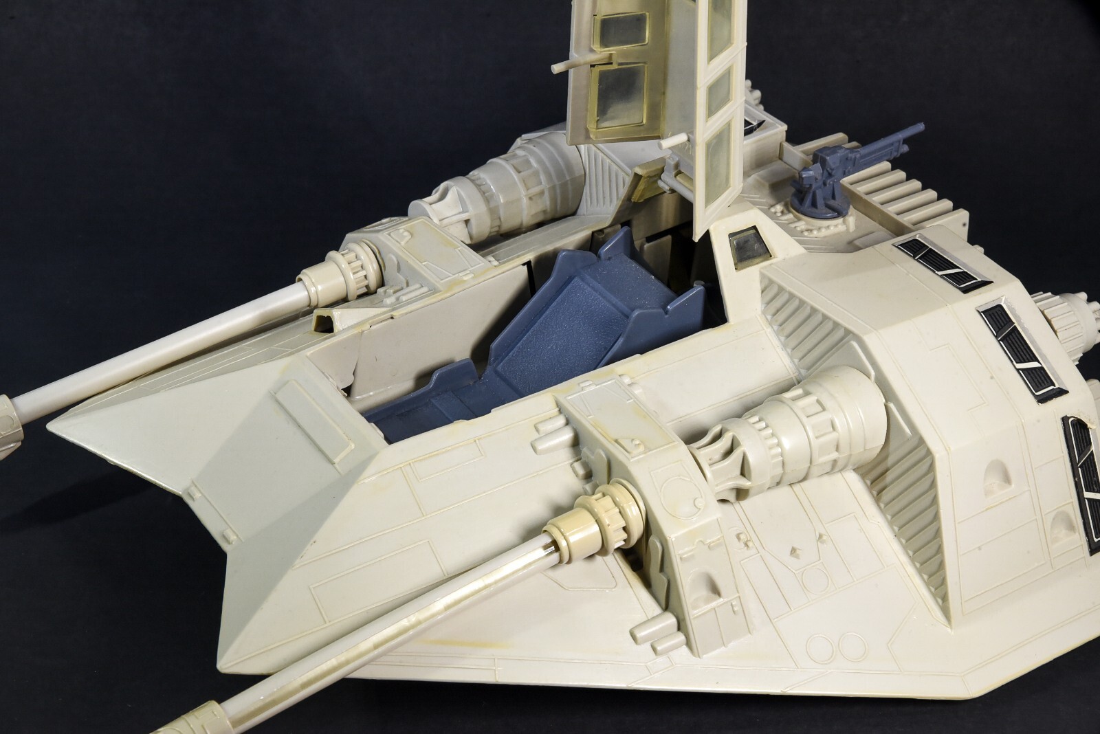 Rebel Armored Snowspeeder sold
