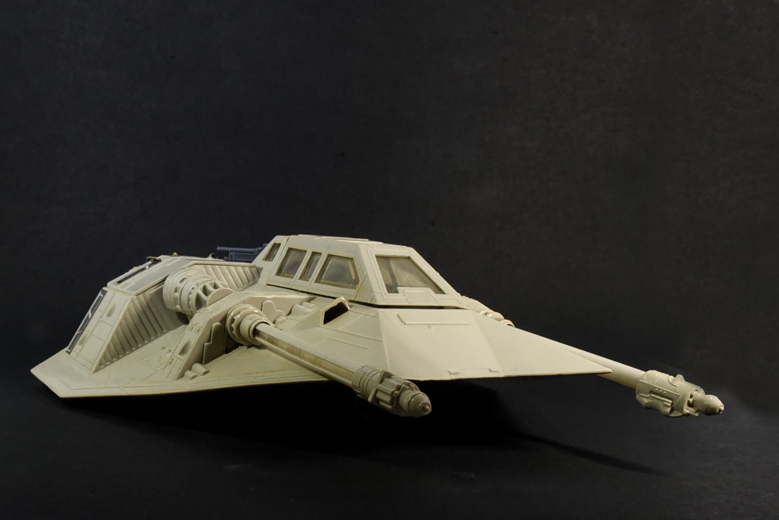 Rebel Armored Snowspeeder sold