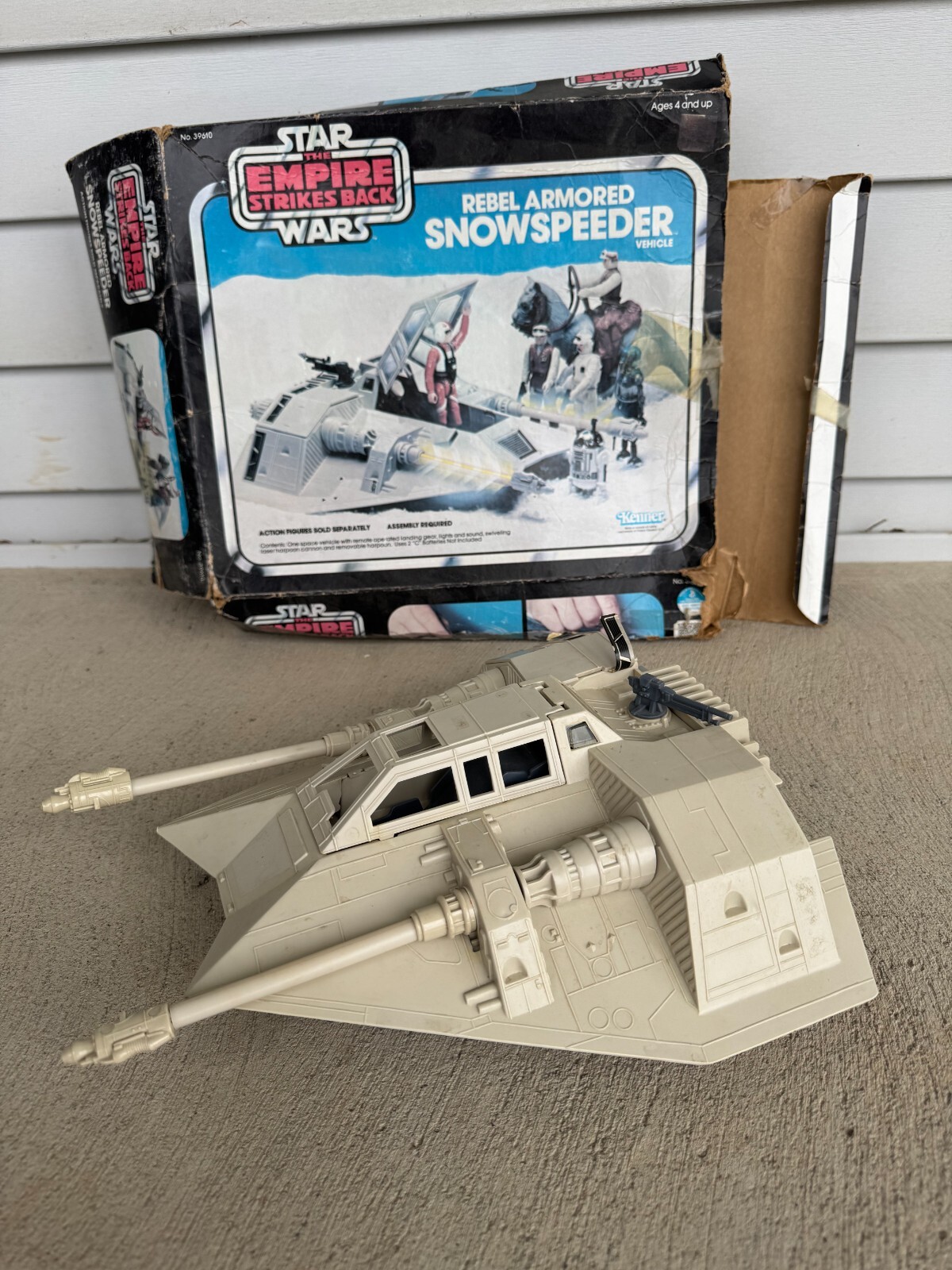 Rebel Armored Snowspeeder sold
