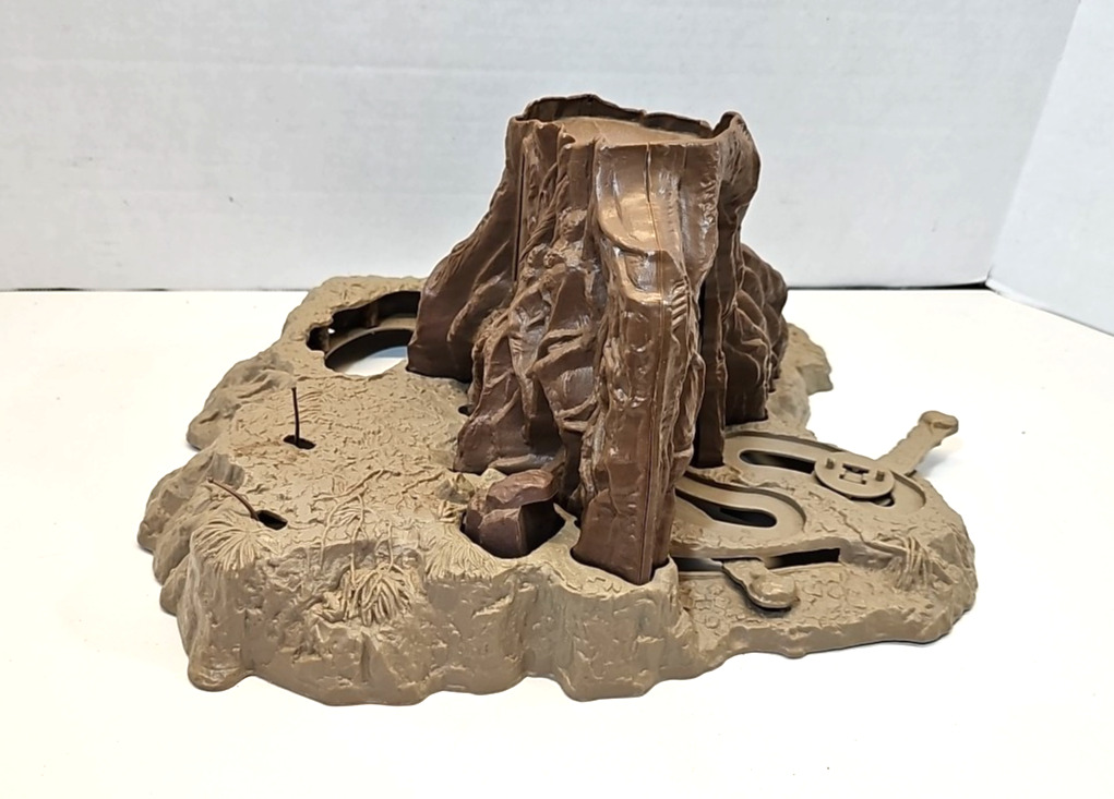 Dagobah Action Playset sold