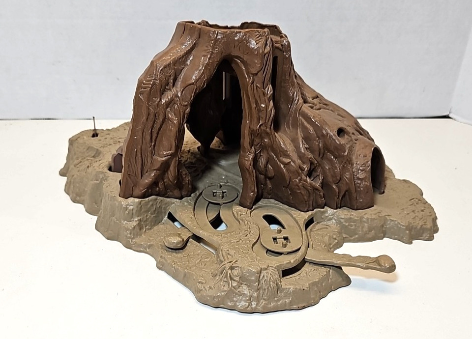 Dagobah Action Playset sold