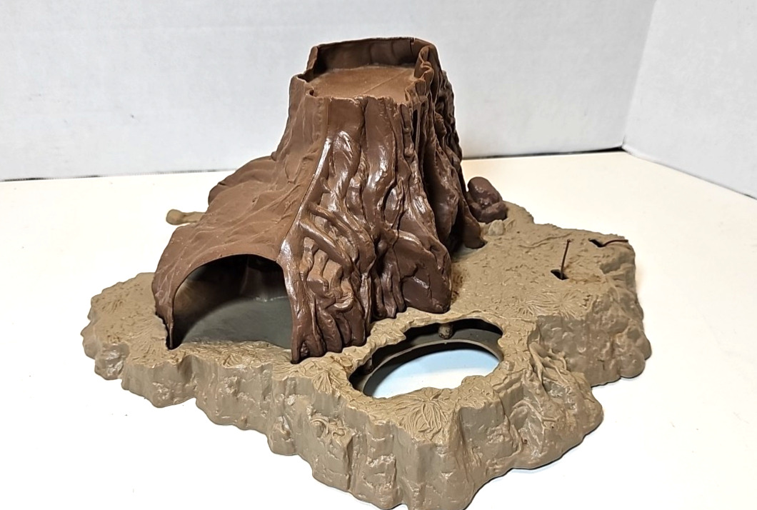 Dagobah Action Playset sold