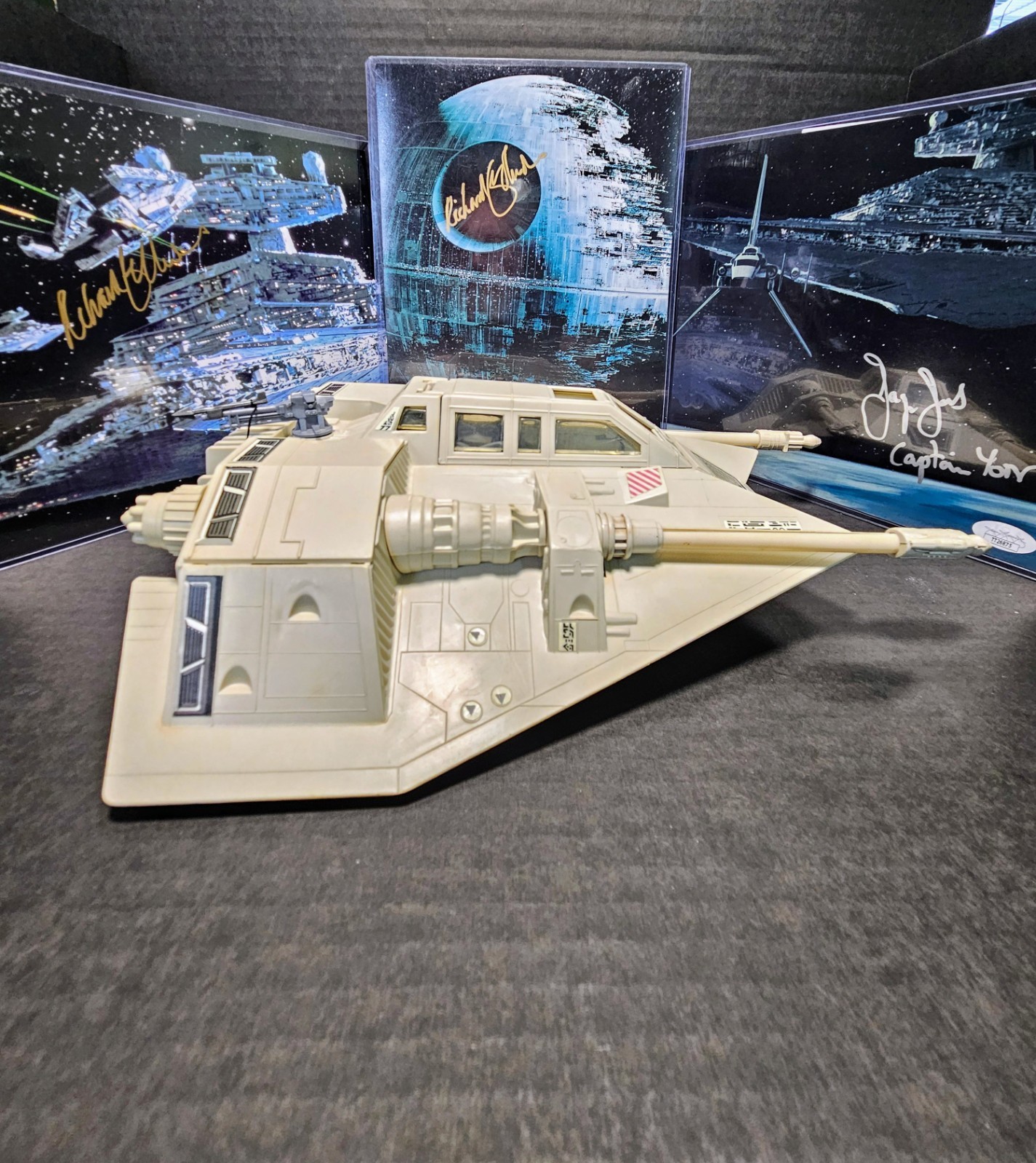 Rebel Armored Snowspeeder sold
