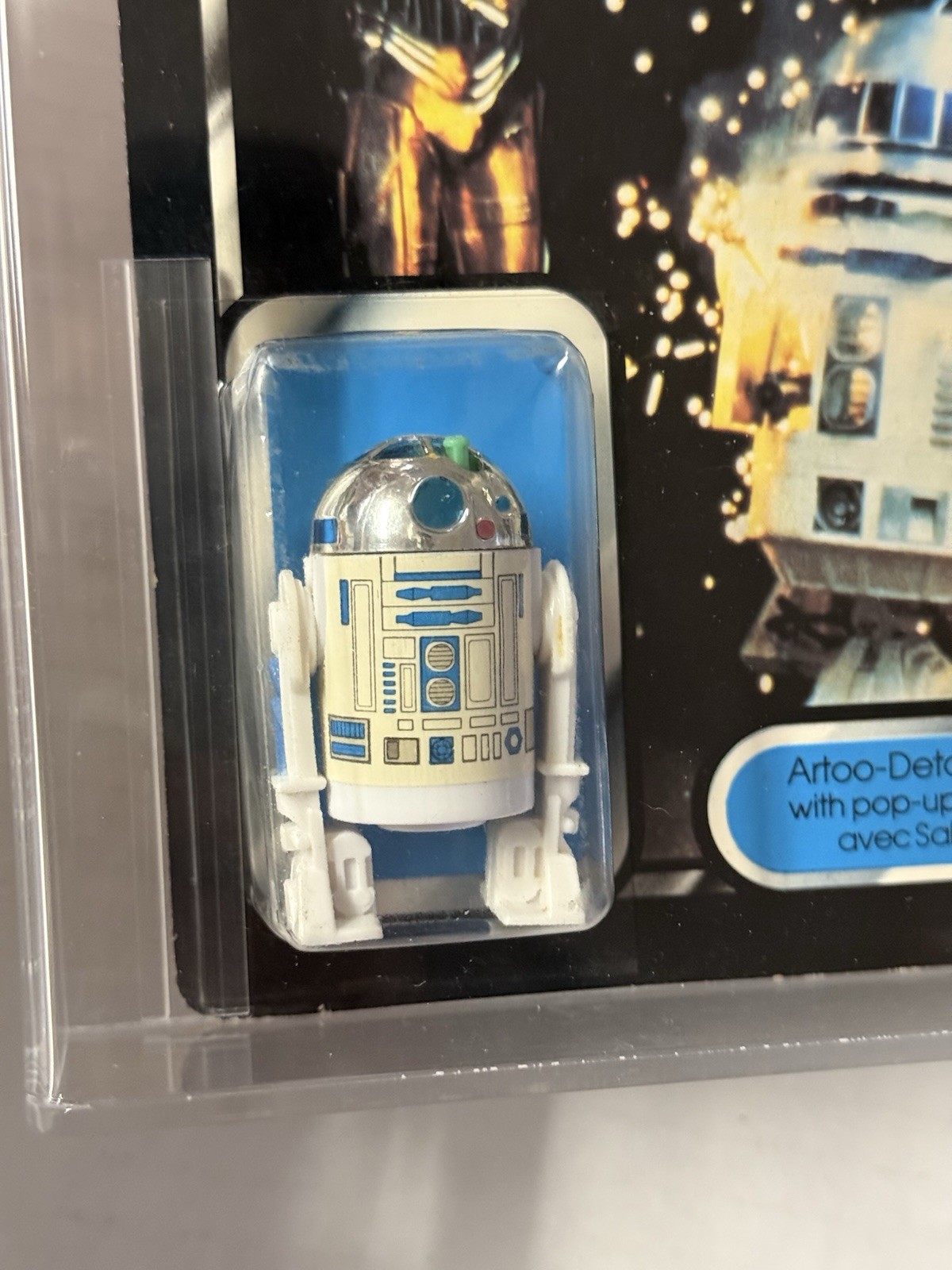 R2-D2 (Artoo-Detoo) with pop-up Lightsaber sold