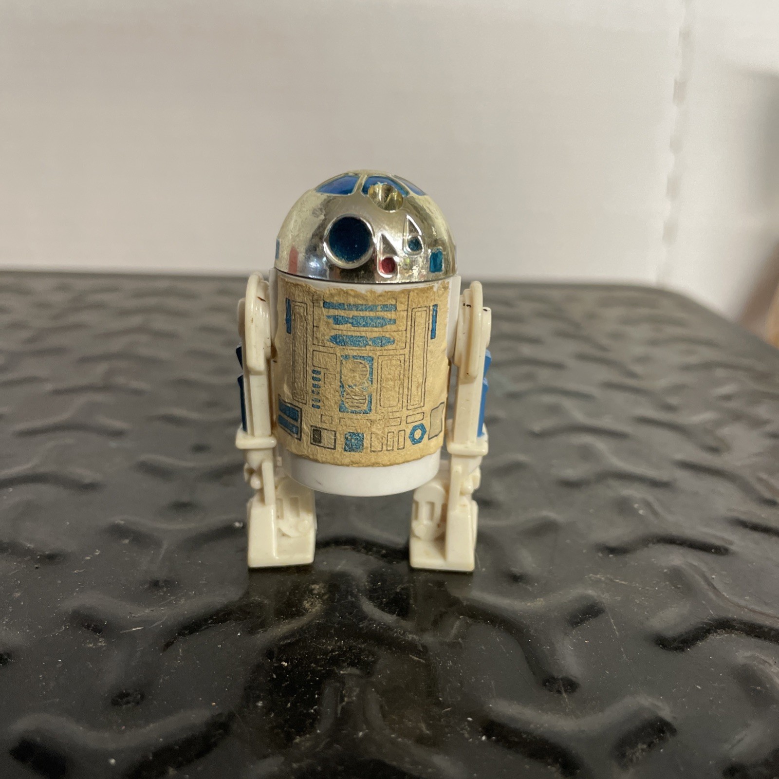 R2-D2 (Artoo-Detoo) with pop-up Lightsaber sold