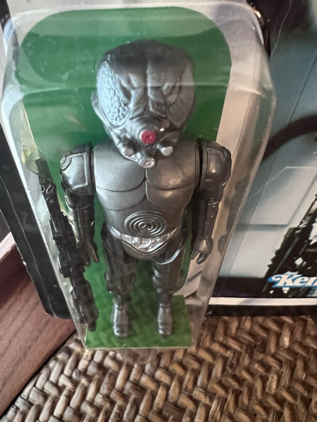 Zuckuss sold