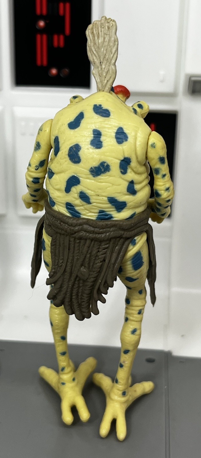 Sy Snootles sold