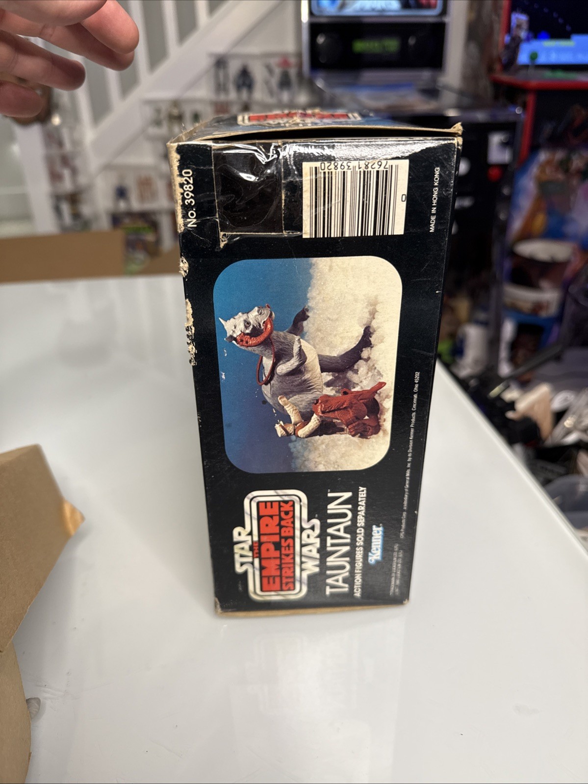 Tauntaun (closed belly) sold