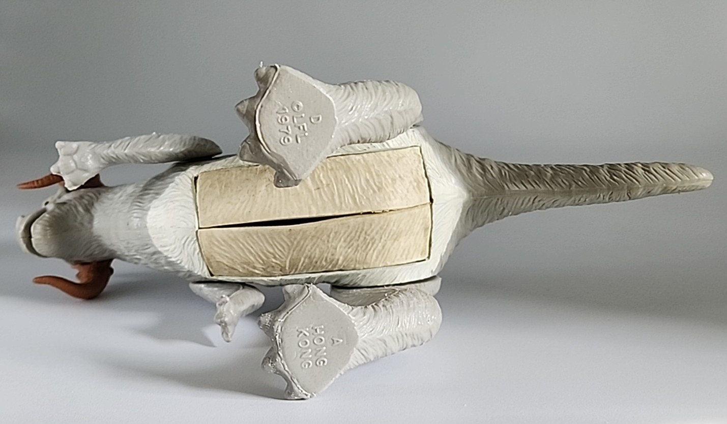 Tauntaun (open belly) sold