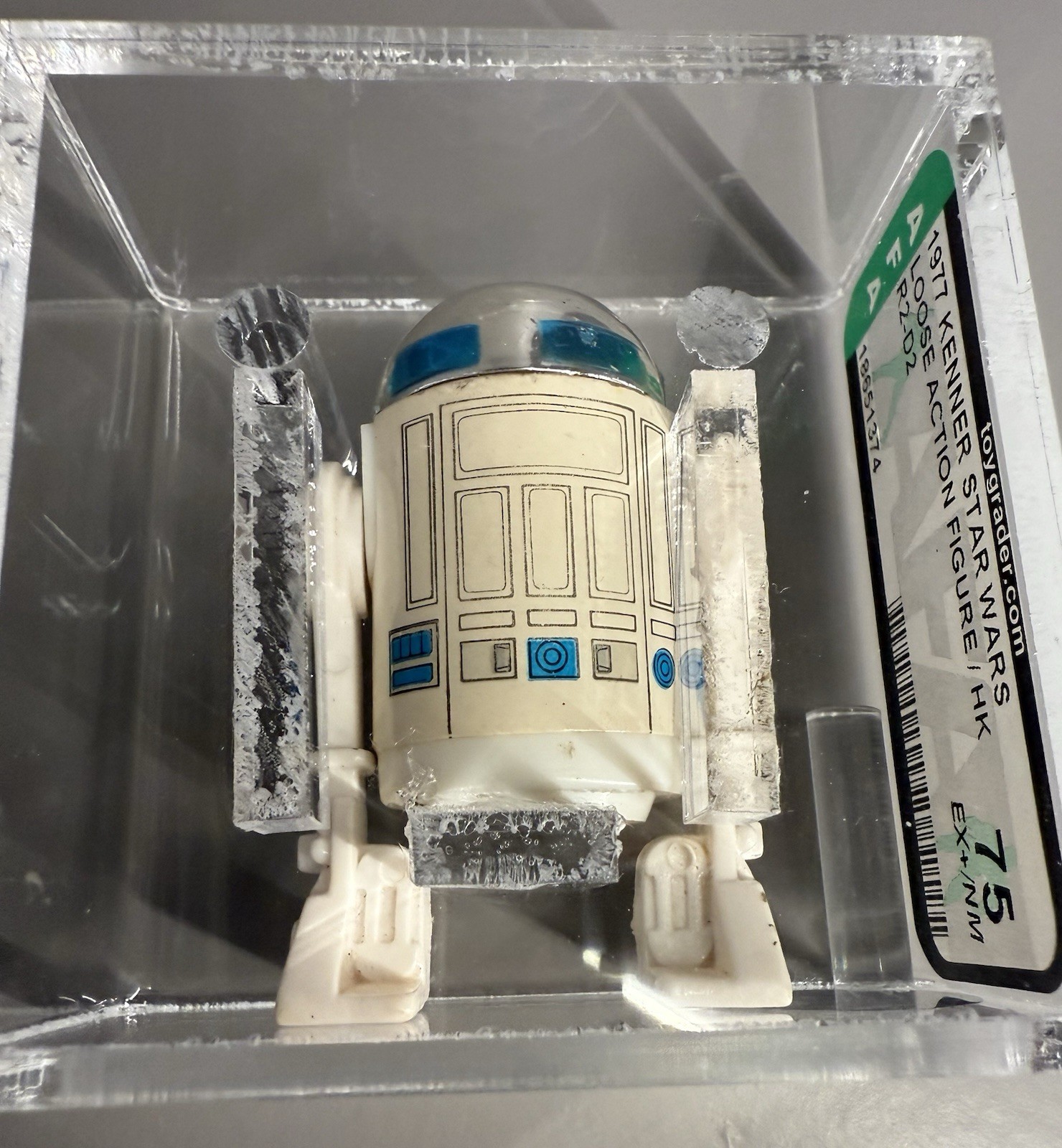 R2-D2 (Artoo-Detoo) sold