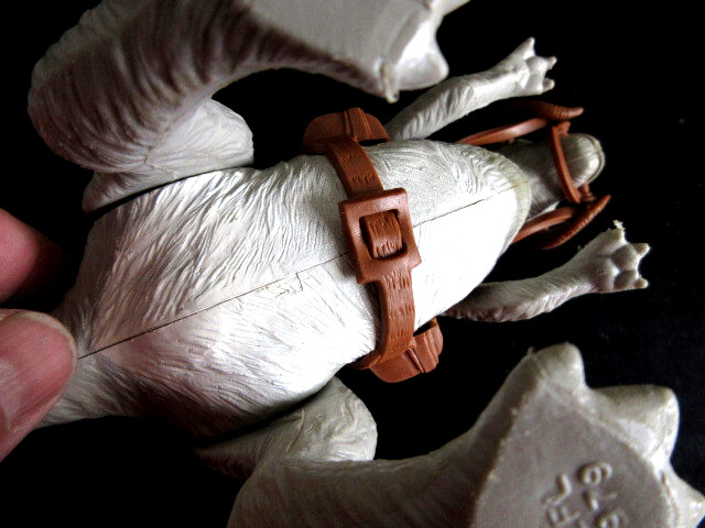 Tauntaun (closed belly) sold