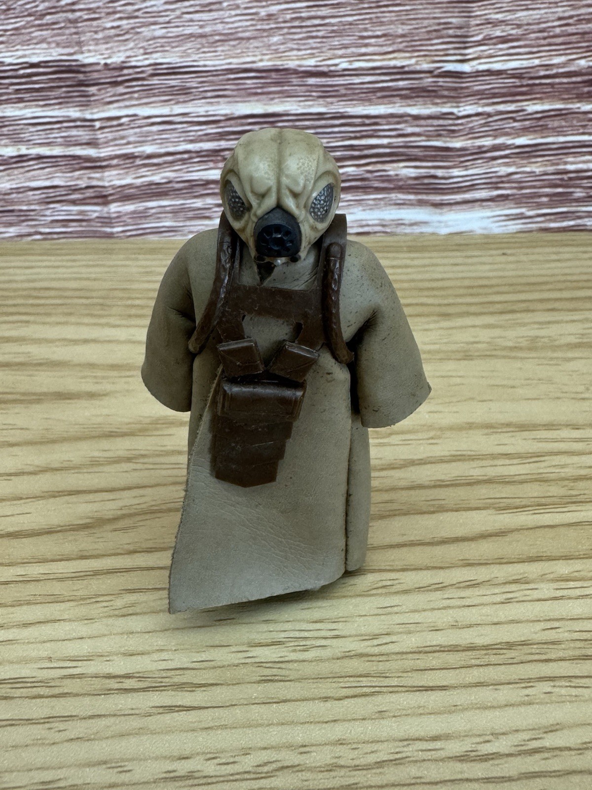 4-LOM sold