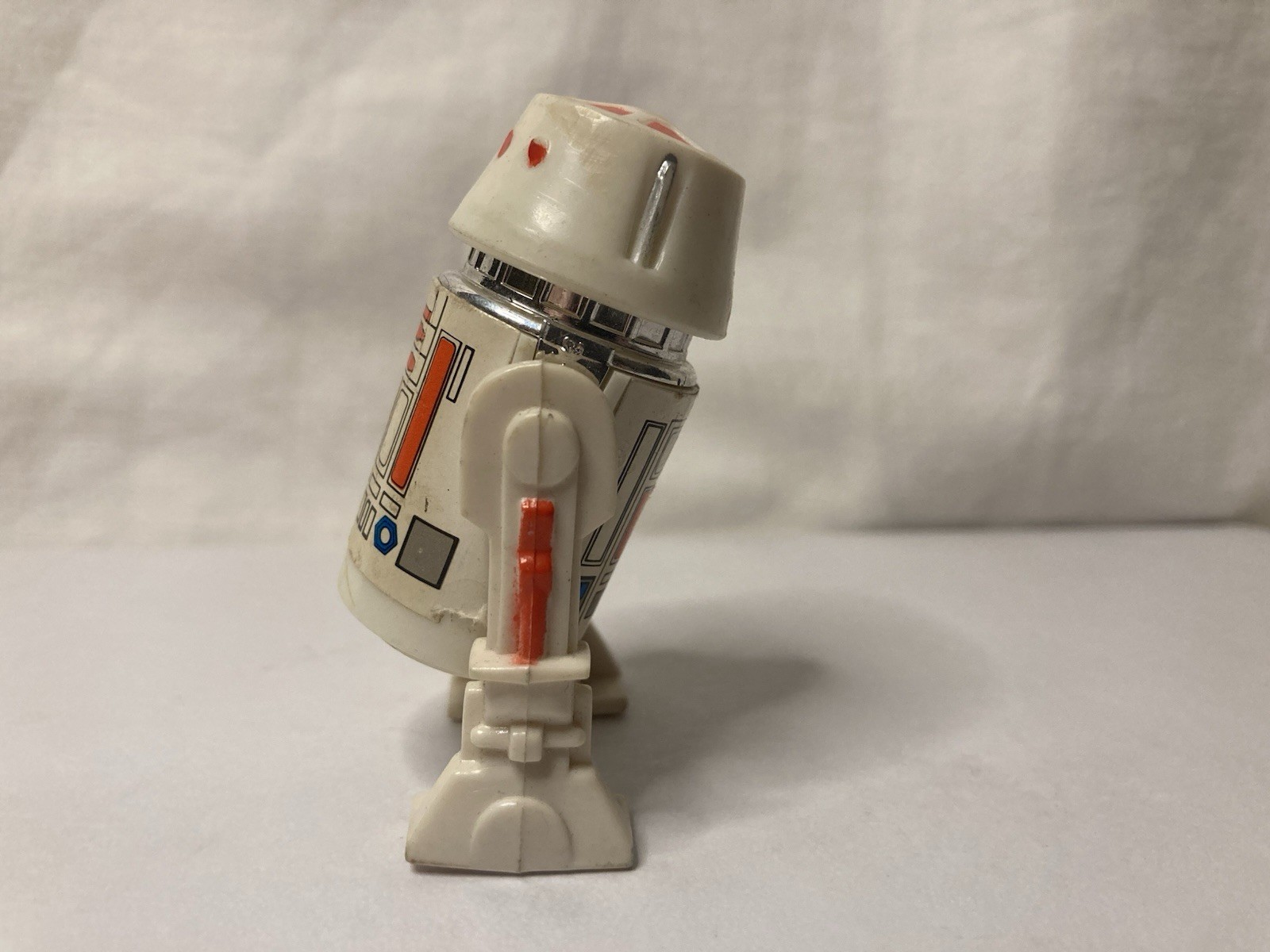 R5-D4 (Arfive-Defour) sold