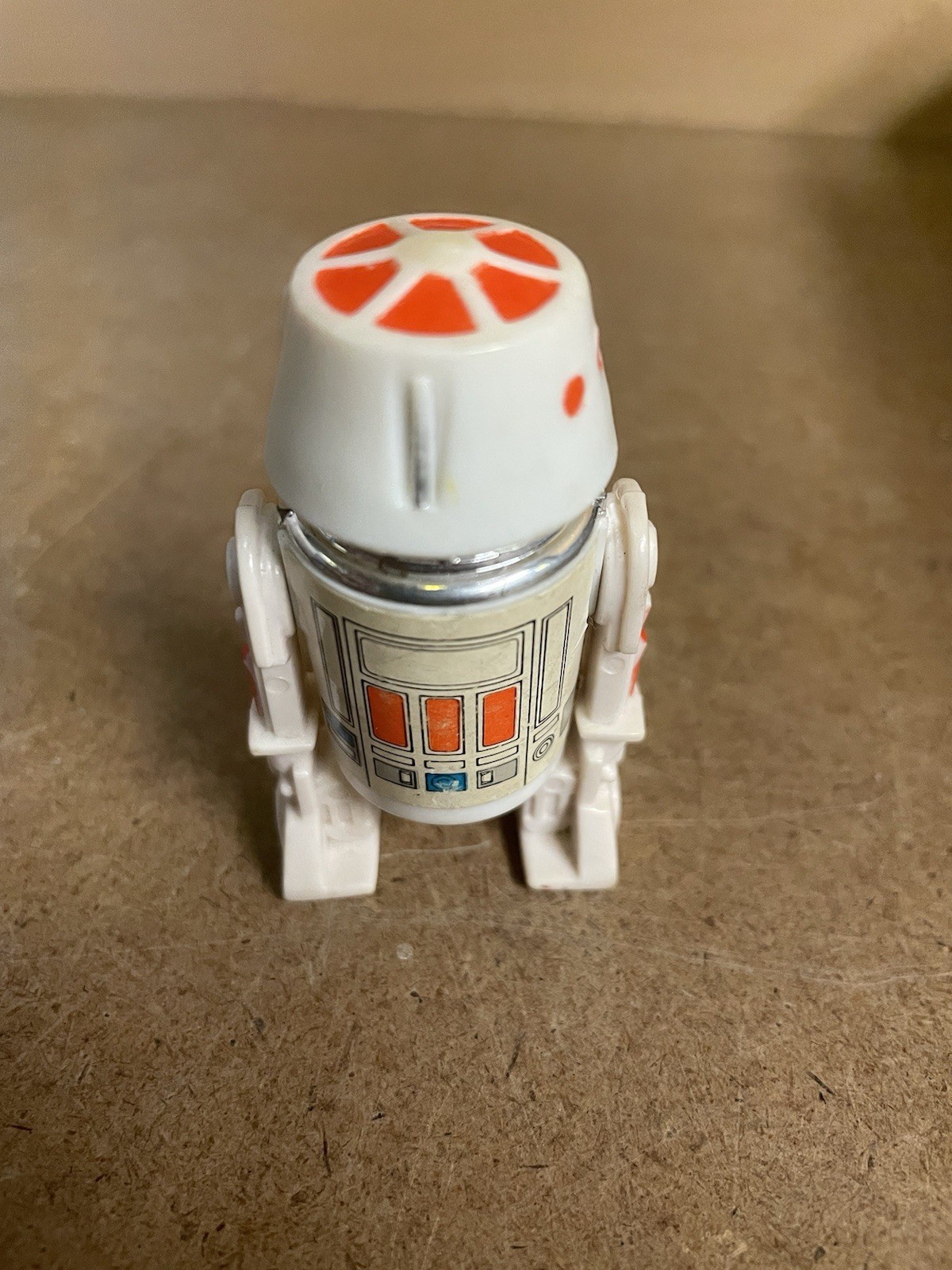 R5-D4 (Arfive-Defour) sold